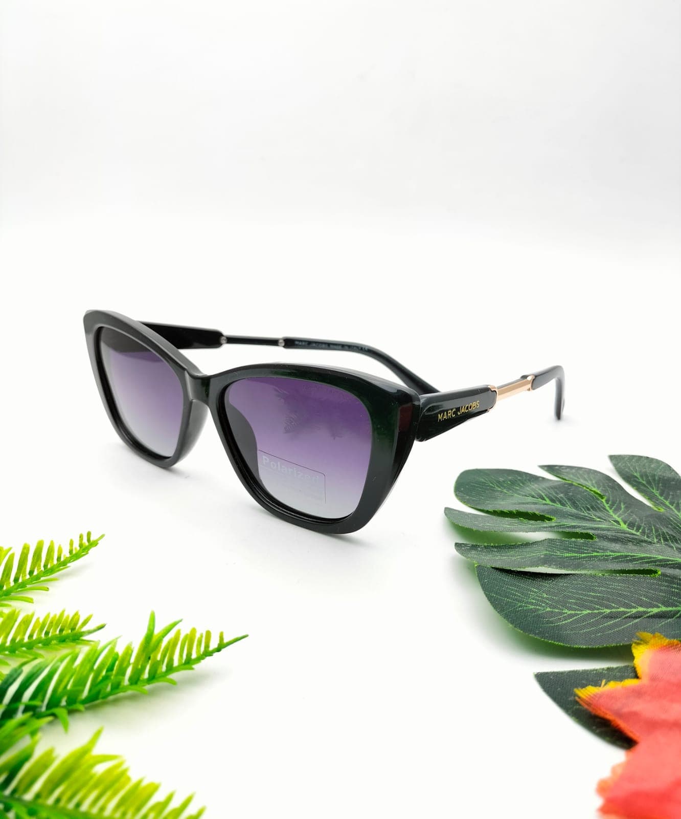 Gambar dari Kacamata Fashion Wanita Marc Jacobs F8011 Lensa Polarized