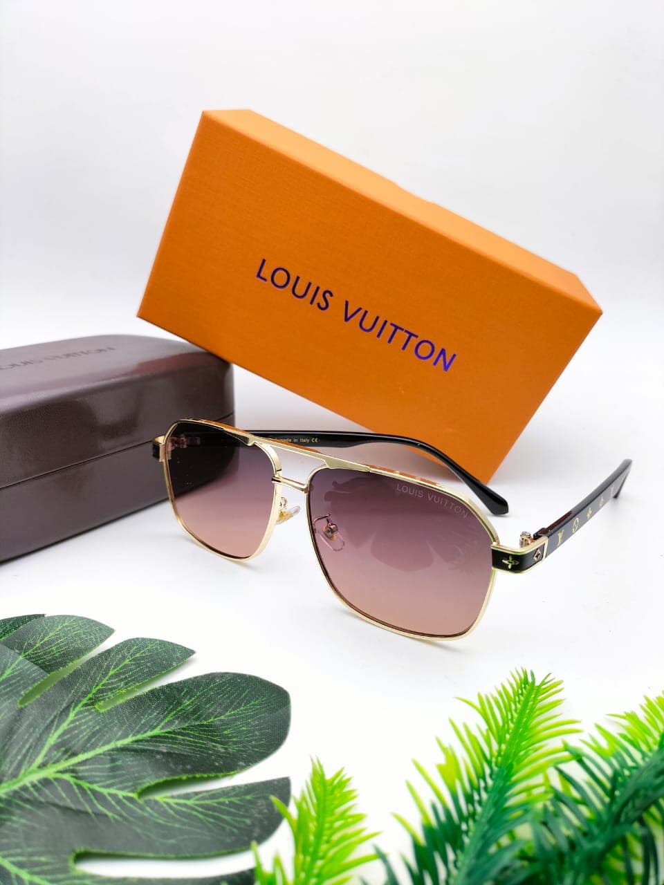 Gambar dari Kacamata Fashion Louis Vuitton 72313 Model Aviator