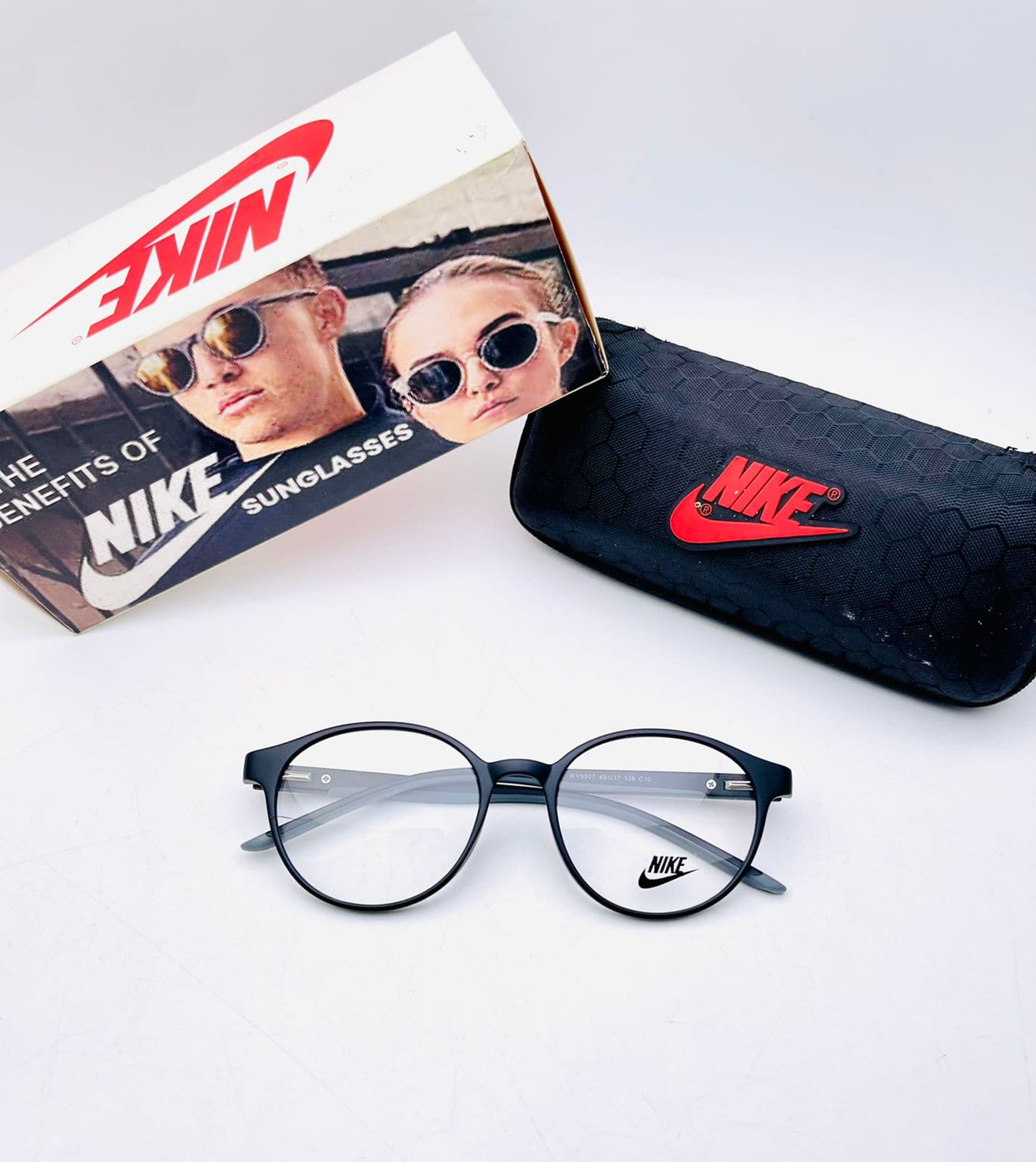 Gambar dari Kacamata Pria Wanita NIKE Oval 9907 Special Edition