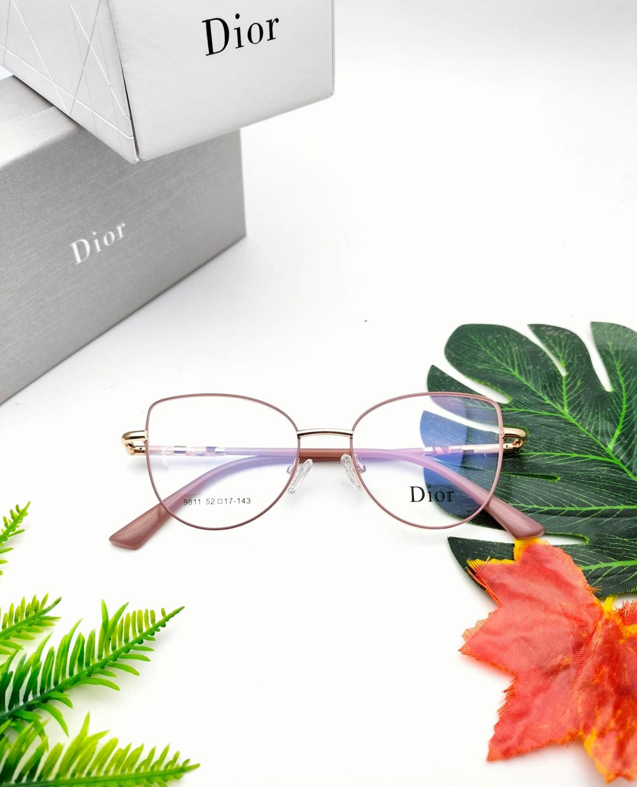 Gambar dari Frame Kacamata Dior 9811 For Ladies