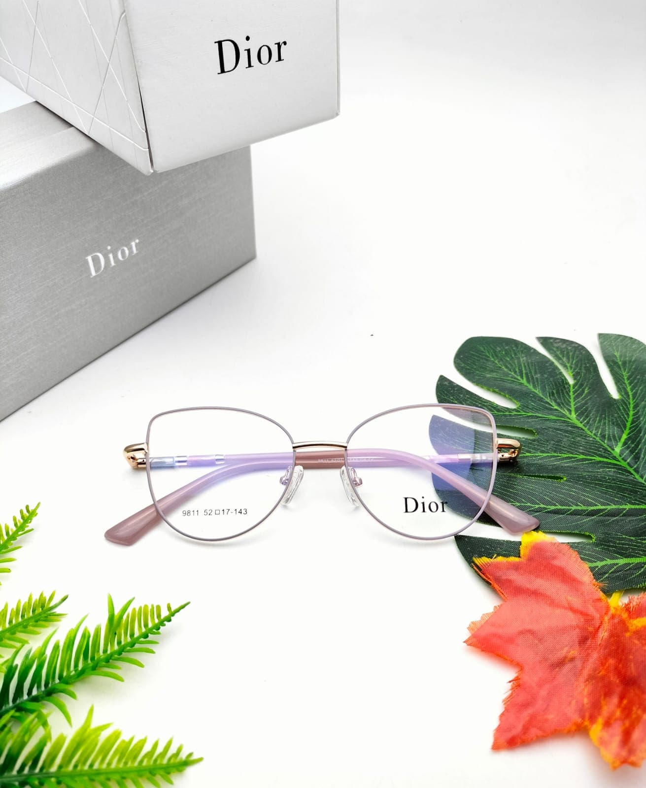 Gambar dari Frame Kacamata Dior 9811 For Ladies